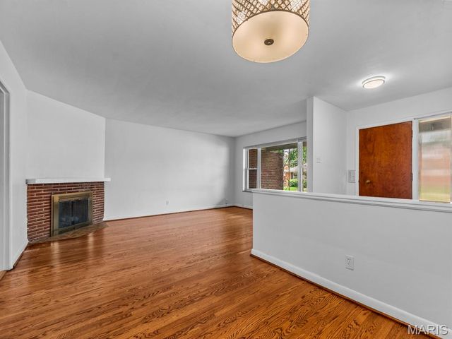 7000 Clifton Avenue 1, St Louis, MO 63109