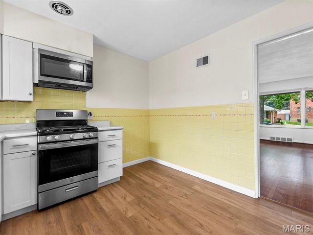 7000 Clifton Avenue 1, St Louis, MO 63109