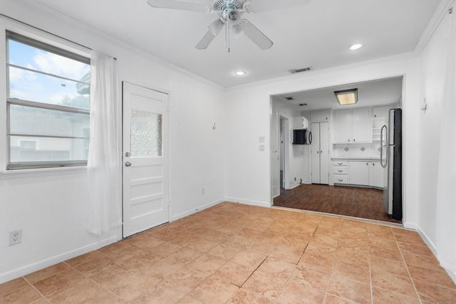 3916 Birchman Avenue, Fort Worth, TX 76107