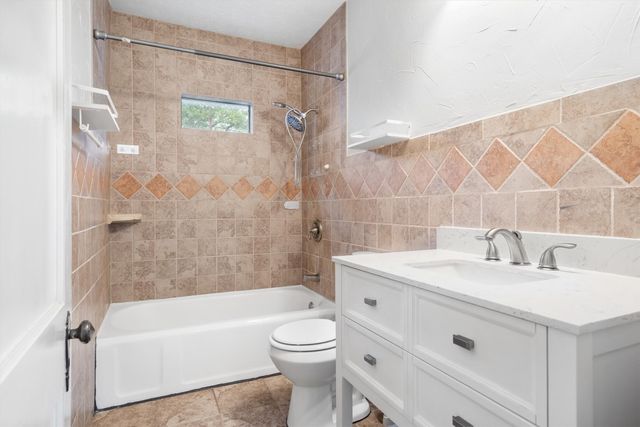 3916 Birchman Avenue, Fort Worth, TX 76107