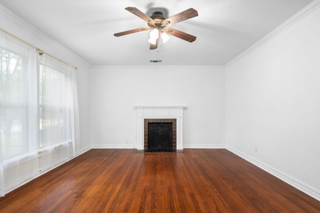 3916 Birchman Avenue, Fort Worth, TX 76107