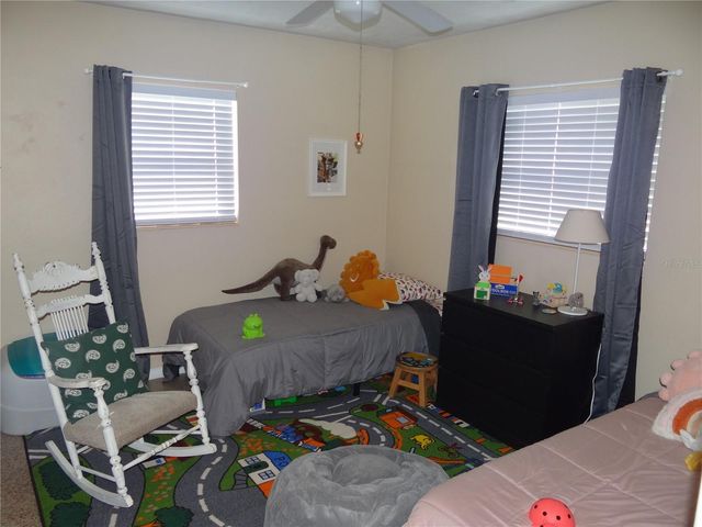 3000 28TH AVENUE N, St Petersburg, FL 33713