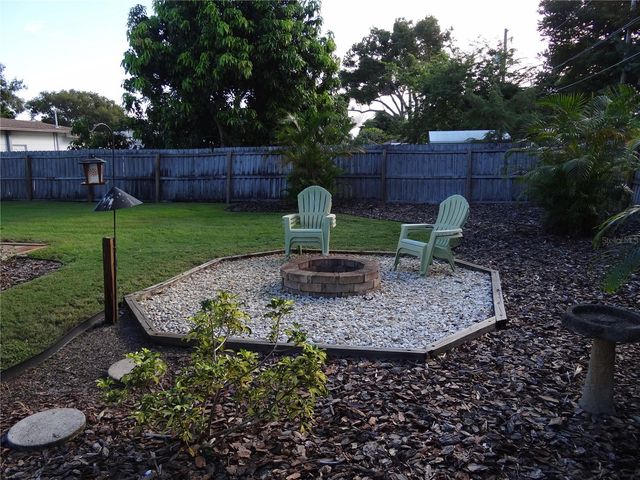 3000 28TH AVENUE N, St Petersburg, FL 33713