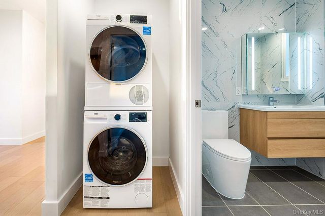 150-02 Northern Blvd 6A, Flushing, NY 11354