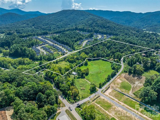 28 Pleasant Grove Road, Weaverville, NC 28787