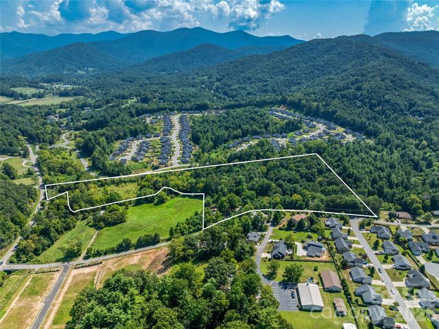 28 Pleasant Grove Road, Weaverville, NC 28787