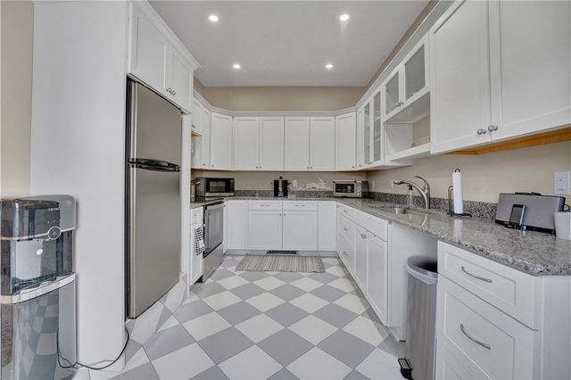 600 Minard Run Road, Bradford Town, PA 16701