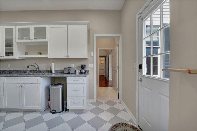 600 Minard Run Road, Bradford Town, PA 16701