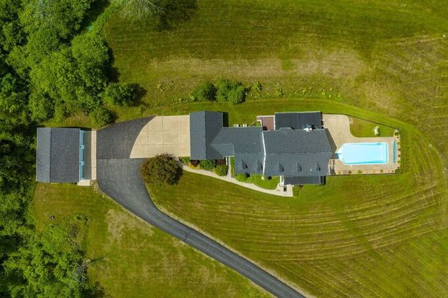 600 Minard Run Road, Bradford Town, PA 16701