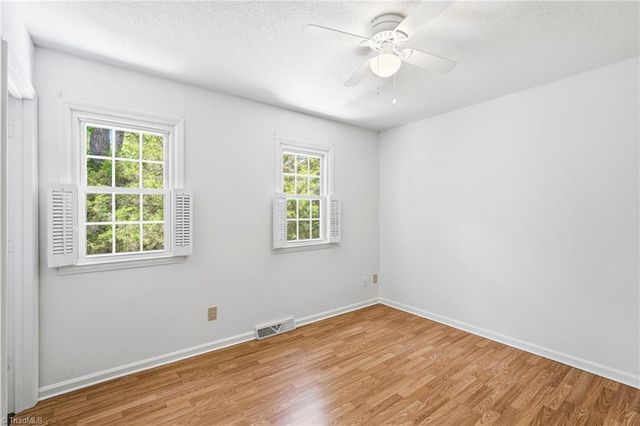 405 Herndon Drive, Winston-salem, NC 27104
