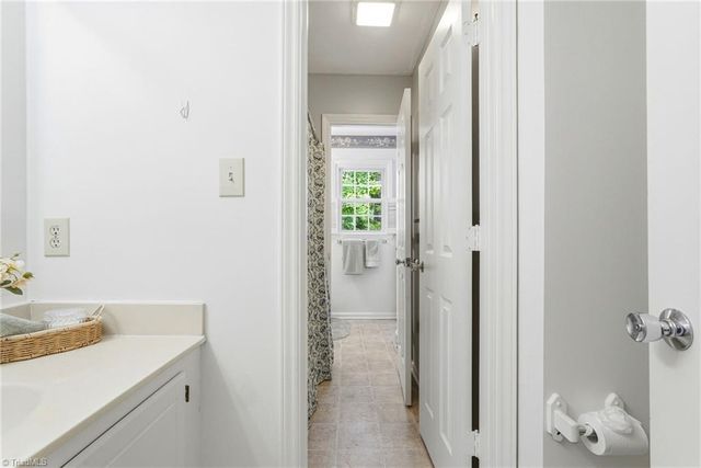 405 Herndon Drive, Winston-salem, NC 27104