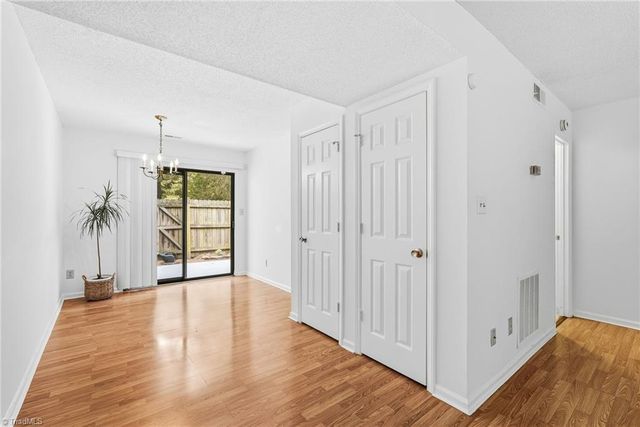 405 Herndon Drive, Winston-salem, NC 27104