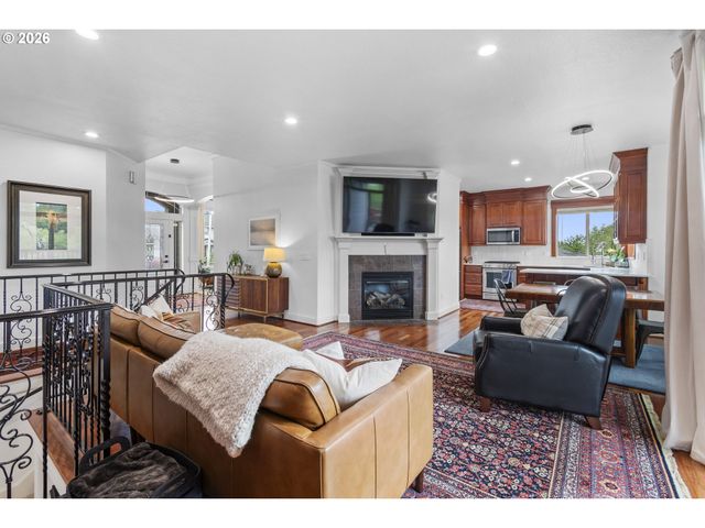 4293 M Dr, Washougal, WA 98671