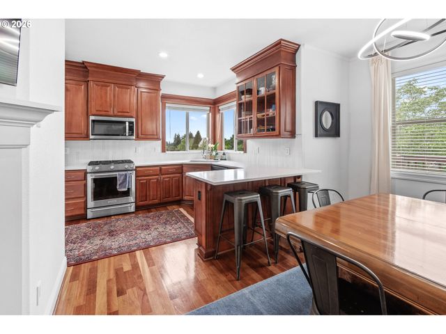 4293 M Dr, Washougal, WA 98671