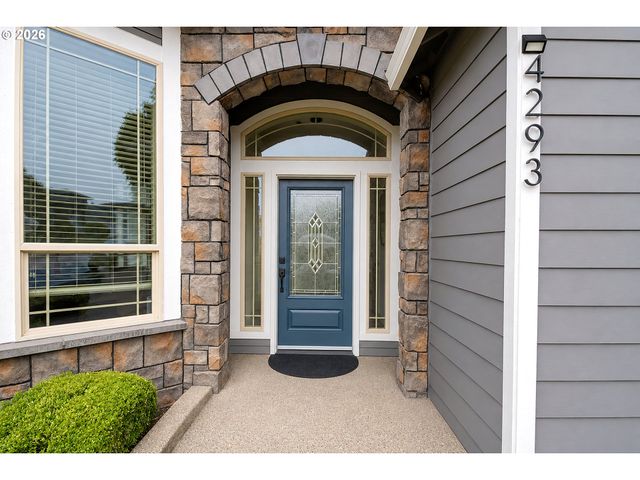 4293 M Dr, Washougal, WA 98671
