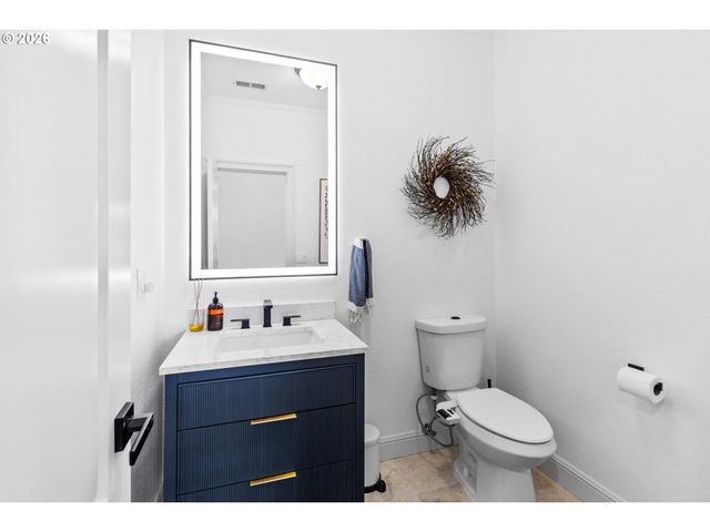 4293 M Dr, Washougal, WA 98671