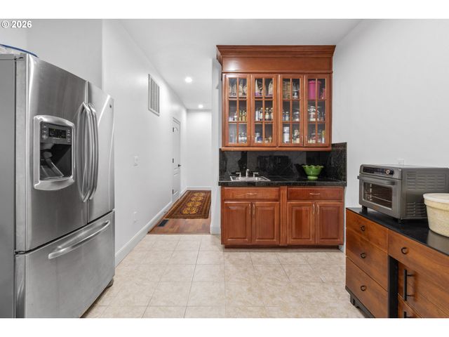 4293 M Dr, Washougal, WA 98671