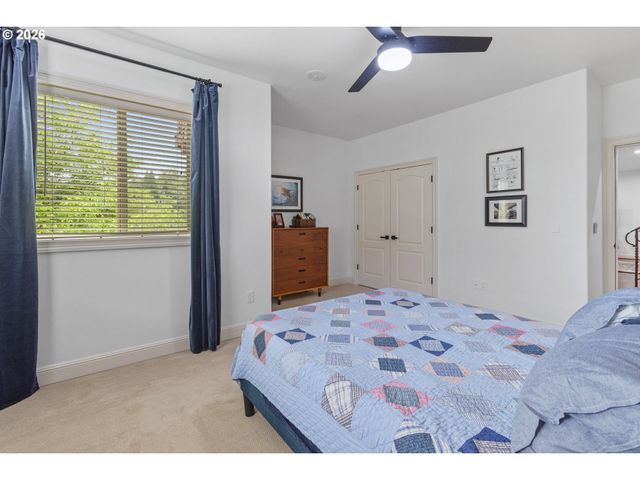 4293 M Dr, Washougal, WA 98671