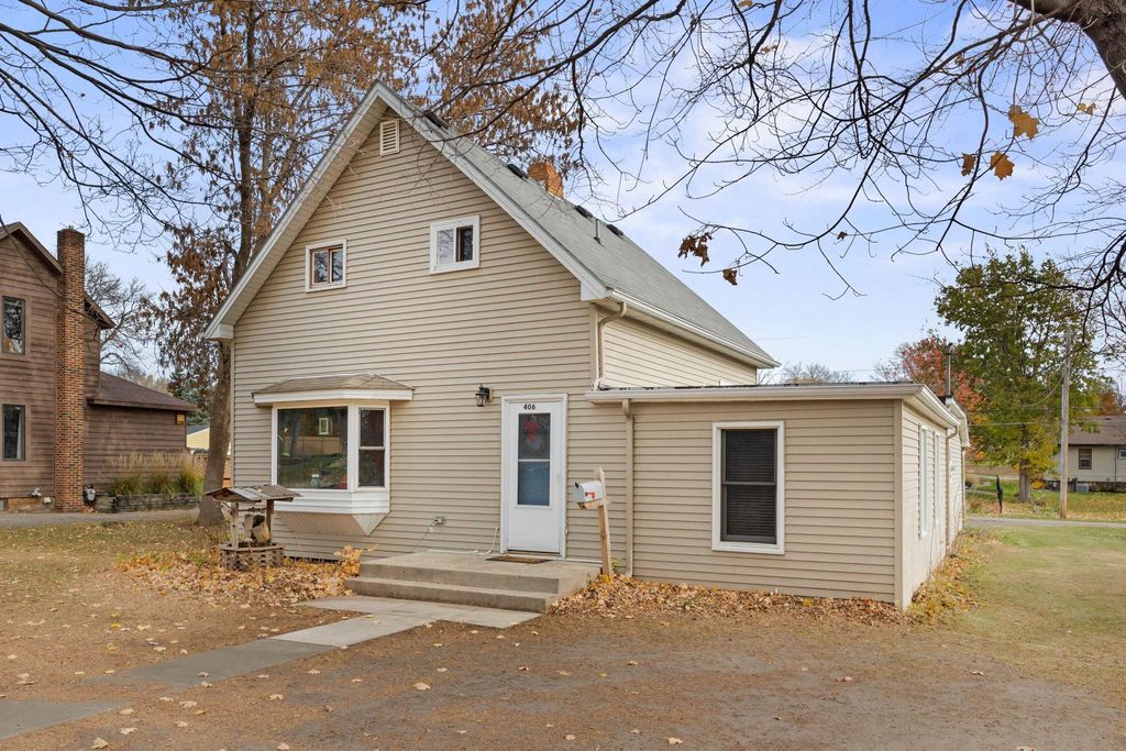 406 3rd Avenue NW, Buffalo, MN 55313