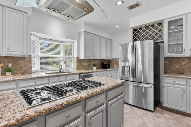 35 Outervale Place, The Woodlands, TX 77381