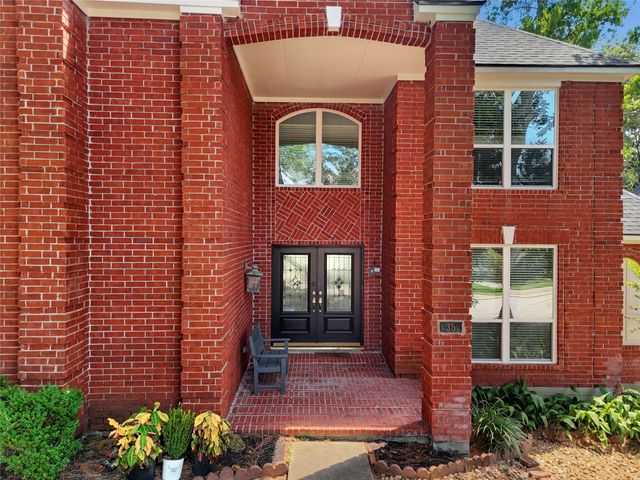 35 Outervale Place, The Woodlands, TX 77381