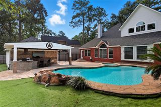 35 Outervale Place, The Woodlands, TX 77381