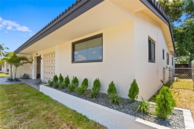 2431 Sabal Palm Drive, Miramar, FL 33023