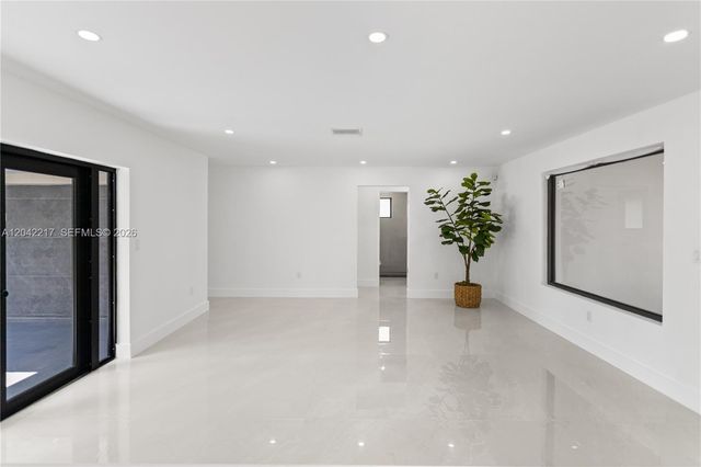 2431 Sabal Palm Drive, Miramar, FL 33023