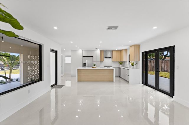2431 Sabal Palm Drive, Miramar, FL 33023