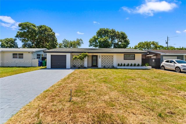 2431 Sabal Palm Drive, Miramar, FL 33023