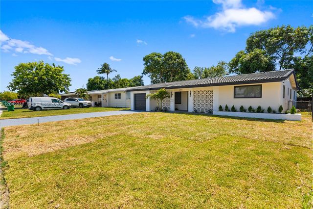 2431 Sabal Palm Drive, Miramar, FL 33023