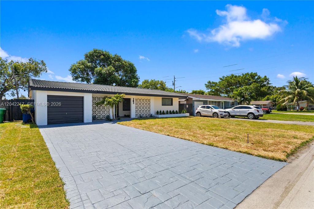 2431 Sabal Palm Drive, Miramar, FL 33023