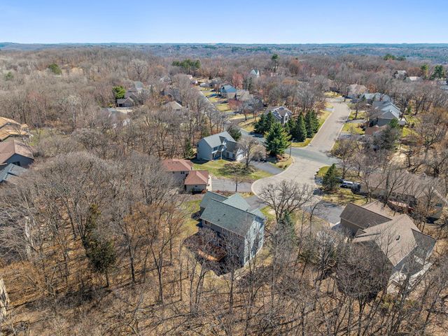 1016 Willow River Road N, Hudson, WI 54016