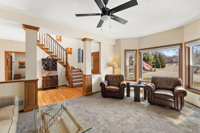 1016 Willow River Road N, Hudson, WI 54016