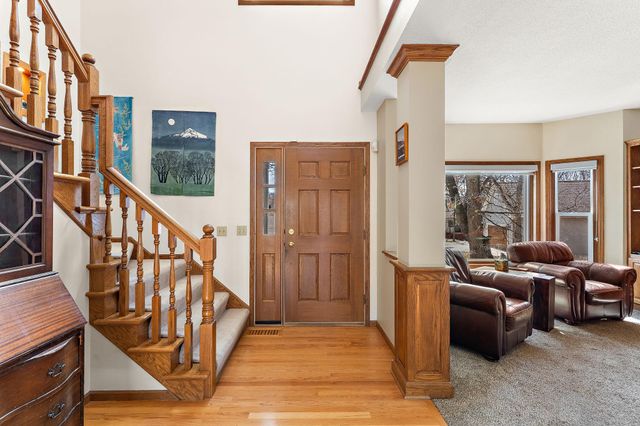 1016 Willow River Road N, Hudson, WI 54016