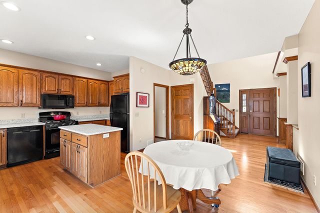 1016 Willow River Road N, Hudson, WI 54016