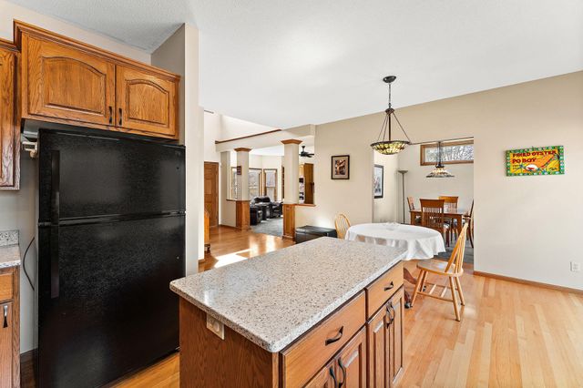 1016 Willow River Road N, Hudson, WI 54016