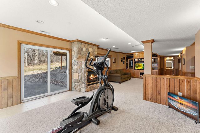 1016 Willow River Road N, Hudson, WI 54016