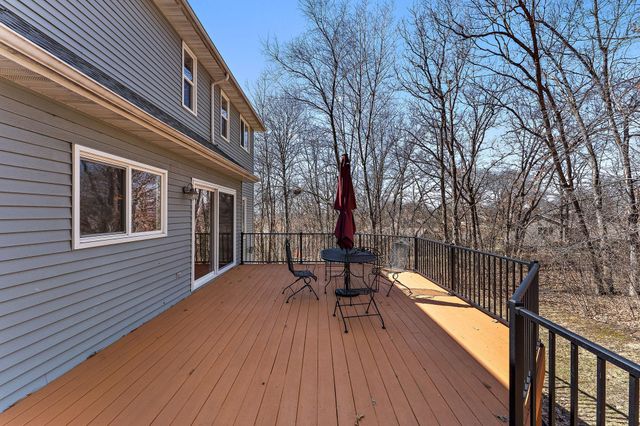 1016 Willow River Road N, Hudson, WI 54016