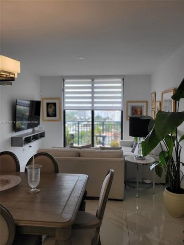 888 S Douglas Rd 1110, Coral Gables, FL 33134