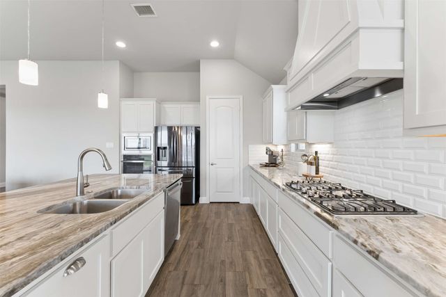 1817 Scotney Court, Celina, TX 75009