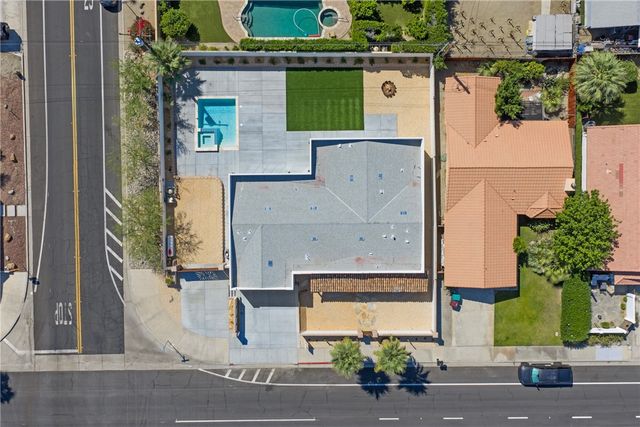 54217 Eisenhower, La Quinta, CA 92253