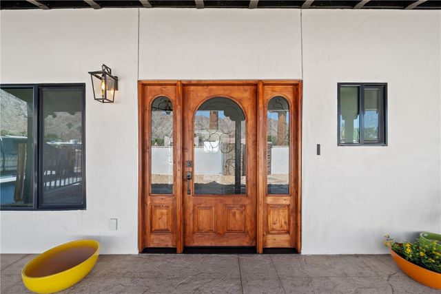 54217 Eisenhower, La Quinta, CA 92253