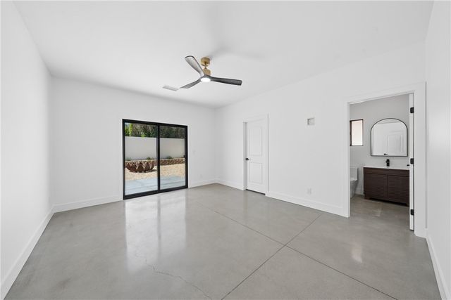 54217 Eisenhower, La Quinta, CA 92253