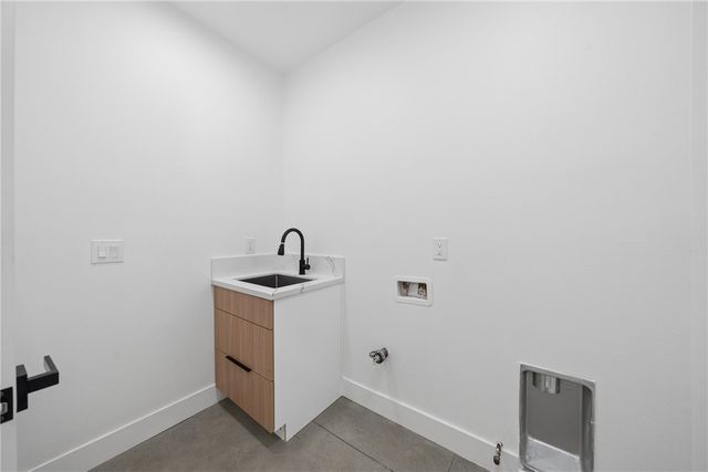 54217 Eisenhower, La Quinta, CA 92253