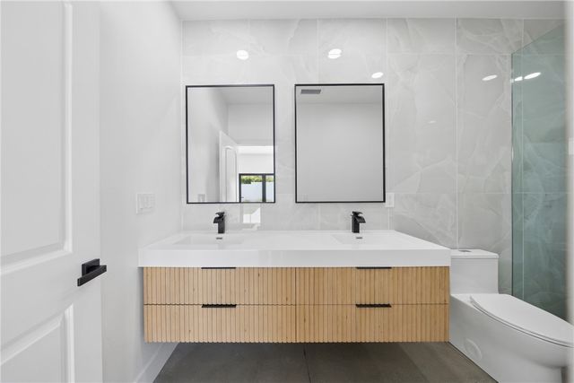 54217 Eisenhower, La Quinta, CA 92253