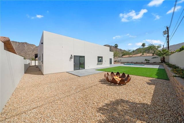 54217 Eisenhower, La Quinta, CA 92253