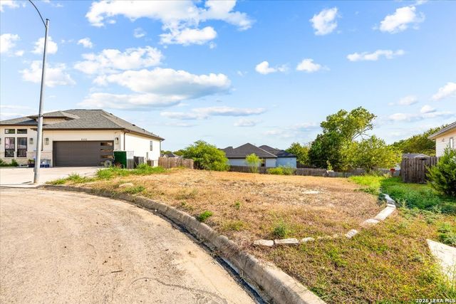 8318 Comanche, Converse, TX 78109