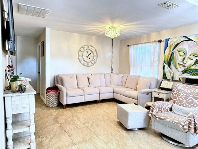 229 Nannette Drive, Pharr, TX 78577