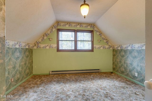 1556 Powder Branch Road, Johnson City, TN 37601